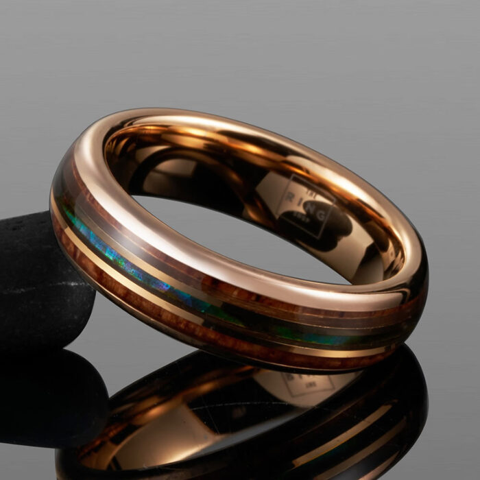 Cerulean ring, view 1