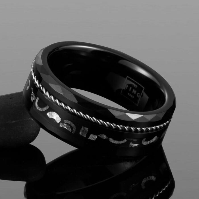 Penumbra ring, view 1