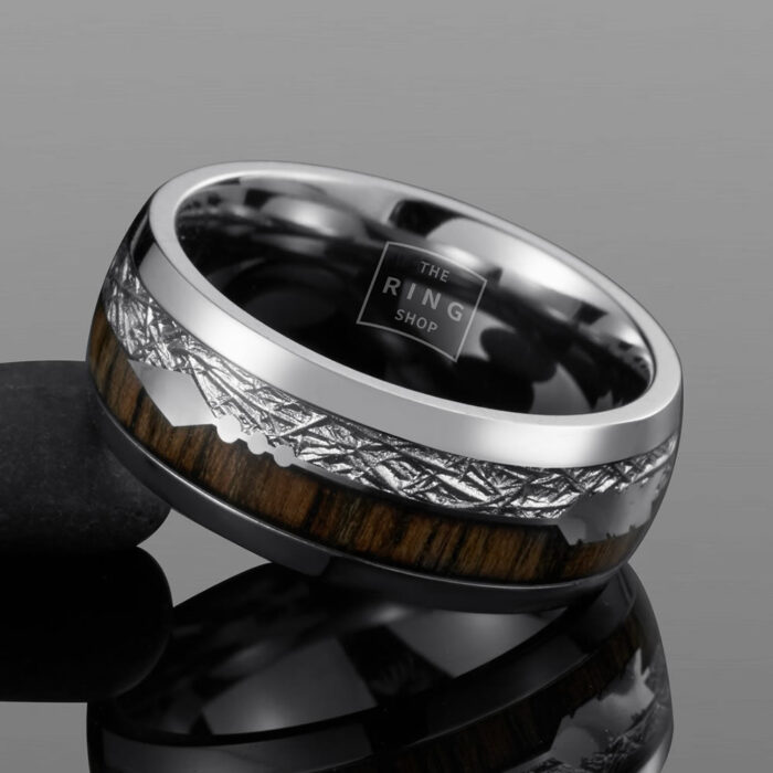 Ardor ring, view 1