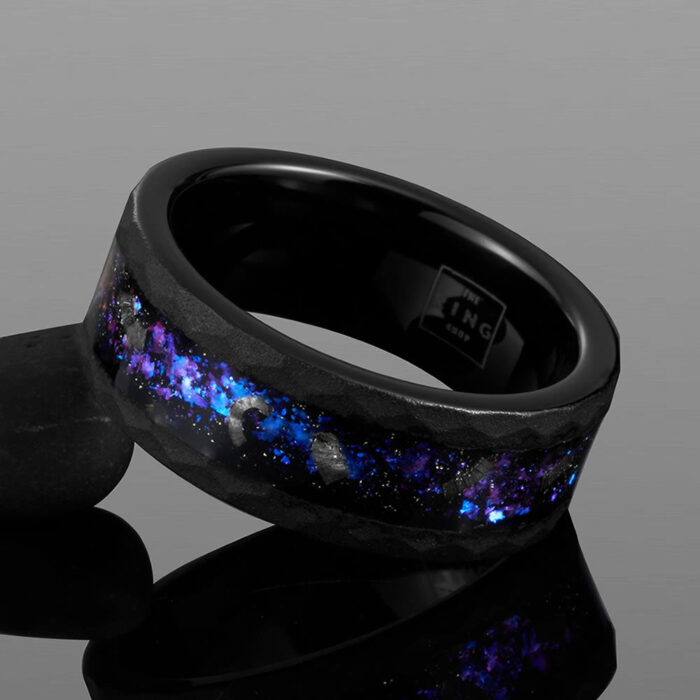 Vela ring, view 1