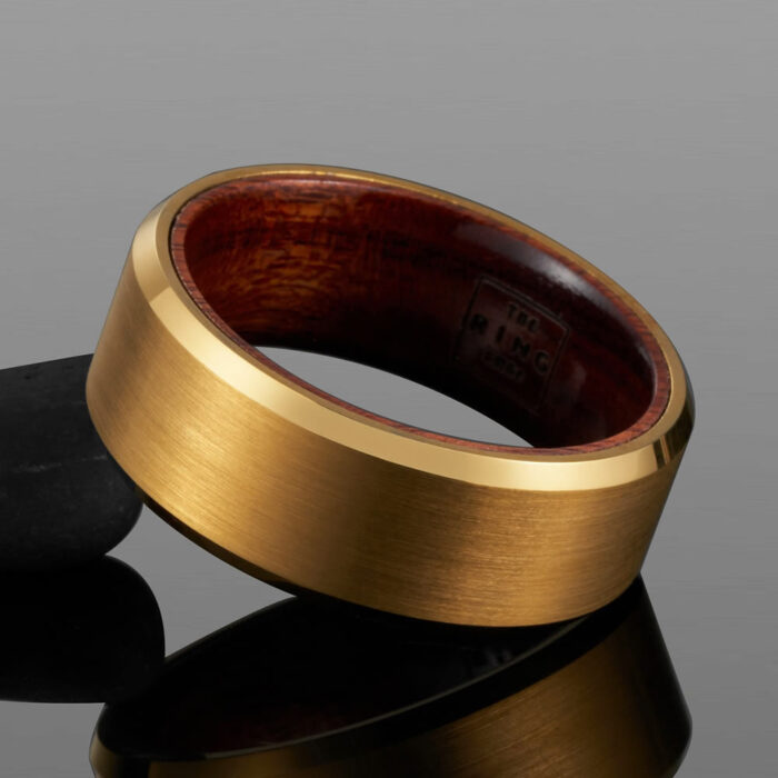 Amberwood ring, view 1
