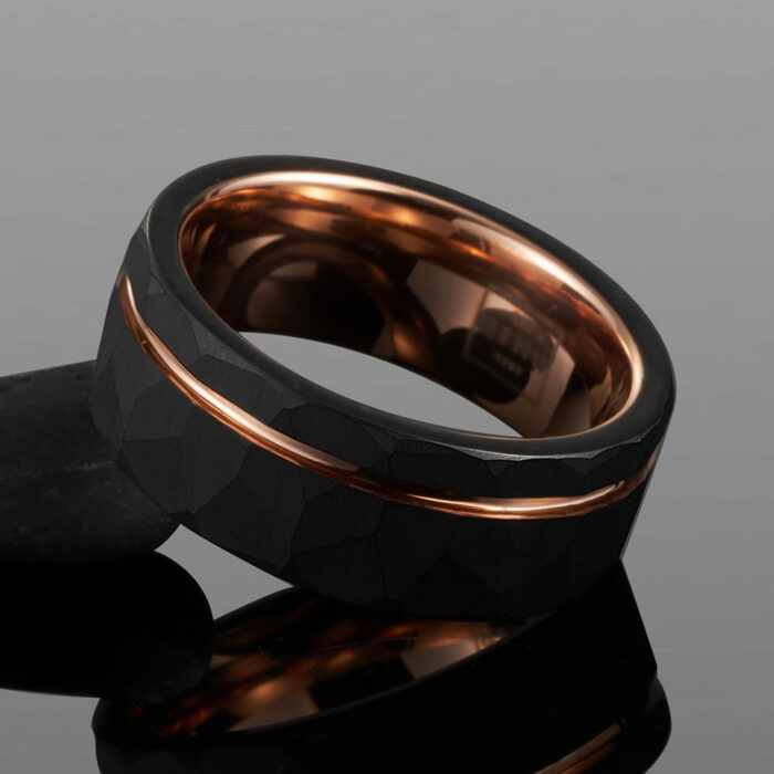 Colossus ring, view 1